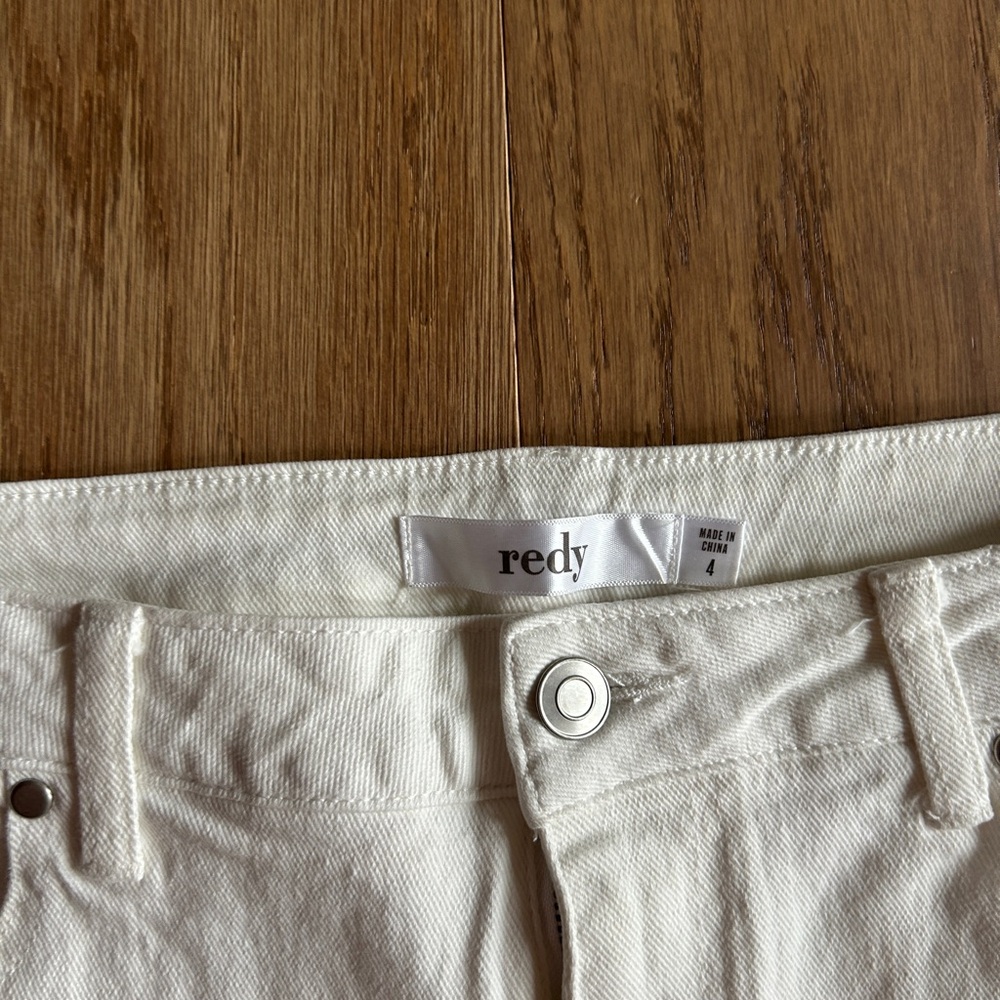 White Redy Jeans - Picture 2 of 3